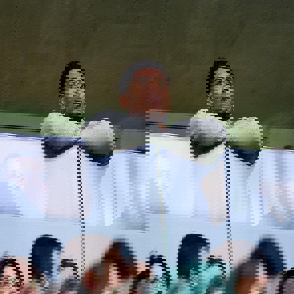 2000082