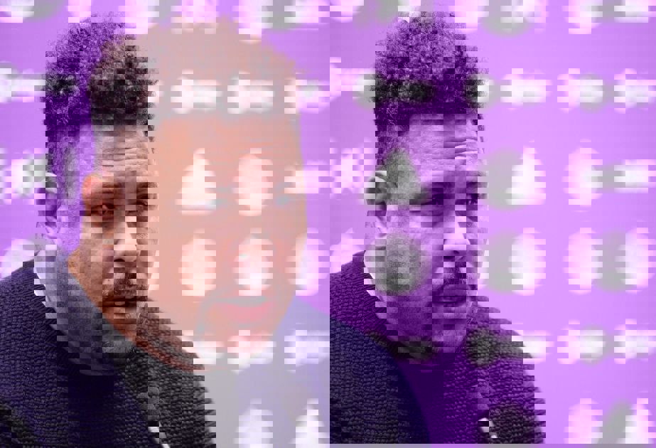 2000477