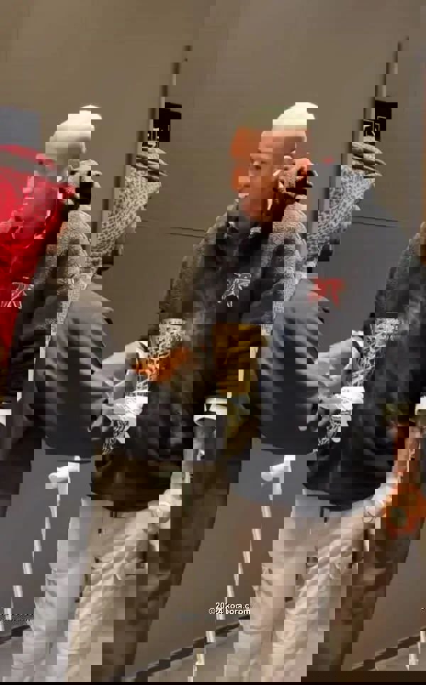 2000180