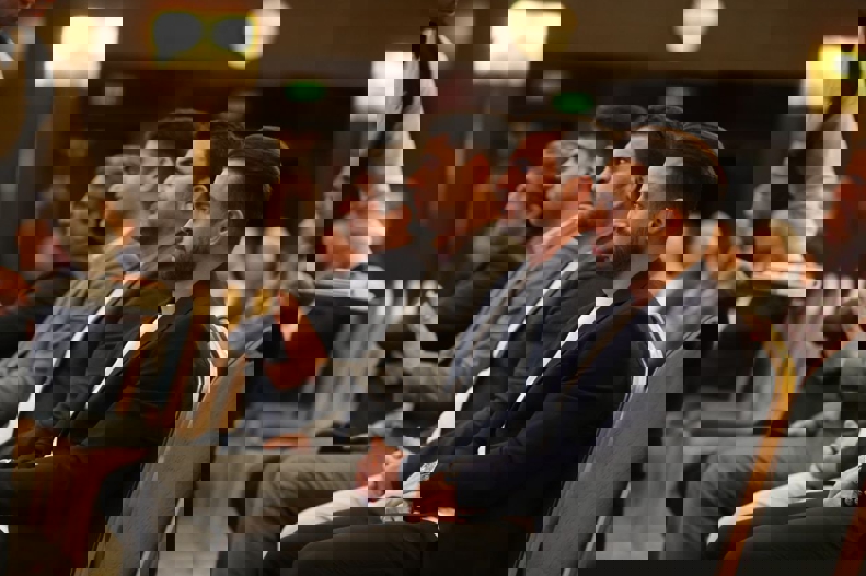 2000309