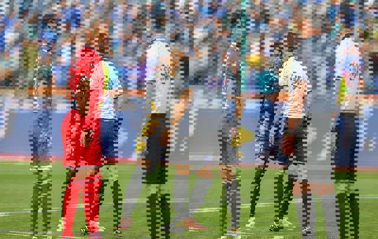 2000457