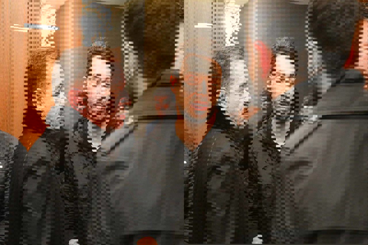 2000447