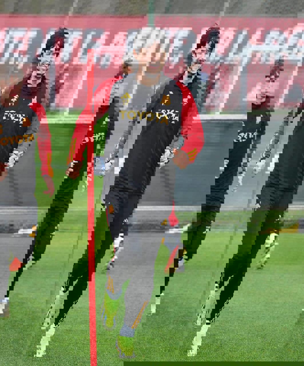 2000573