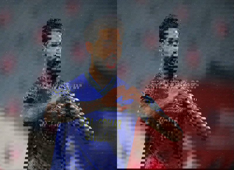 2000831