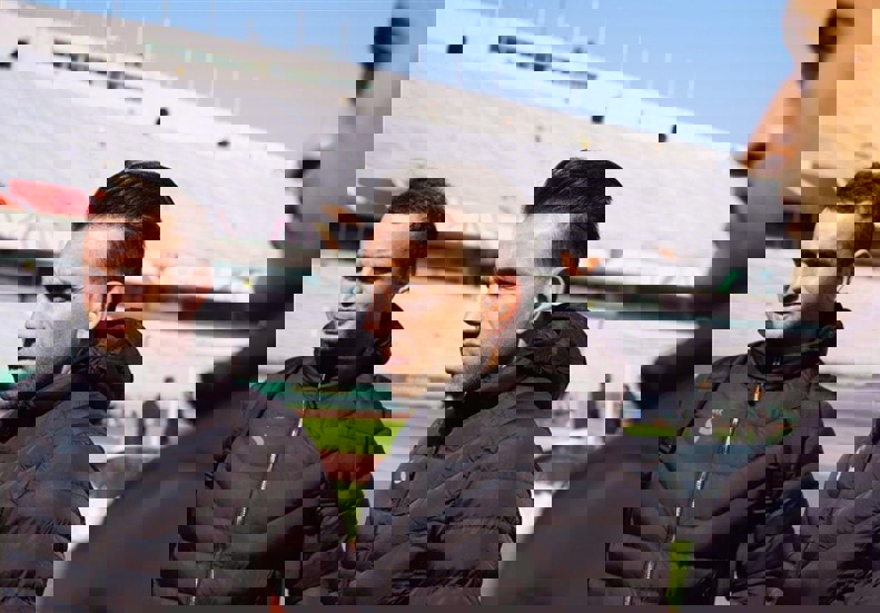 2000906