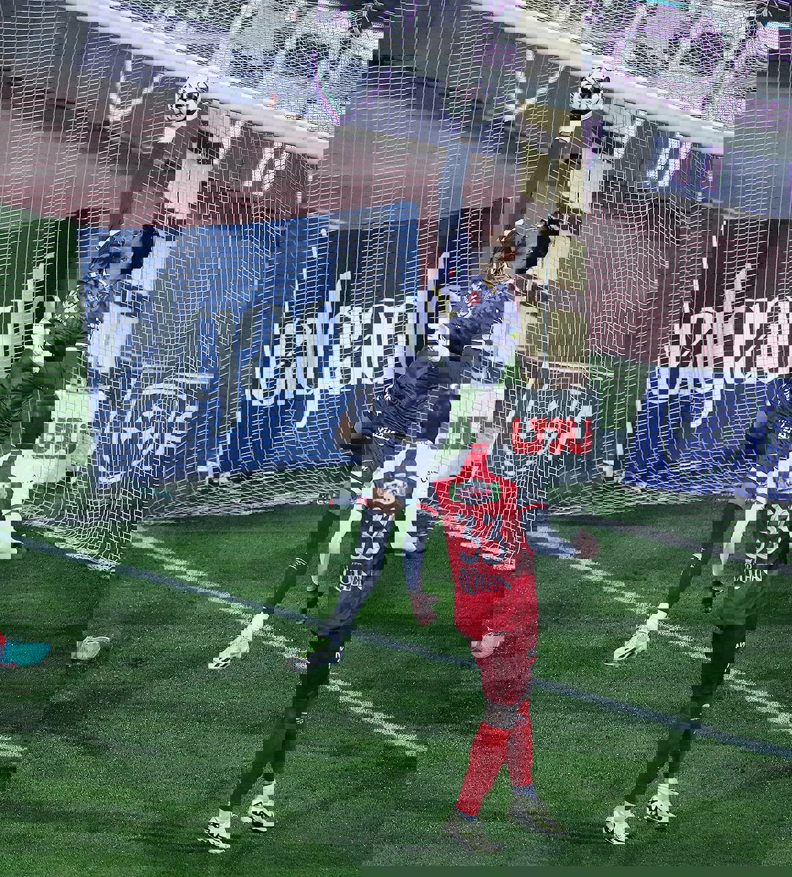 2001095