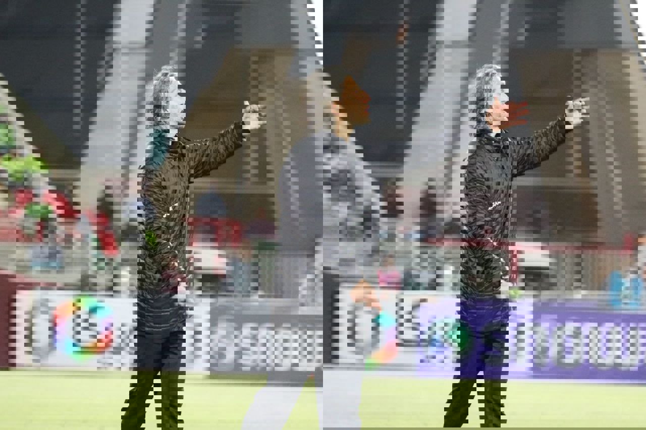 2001090