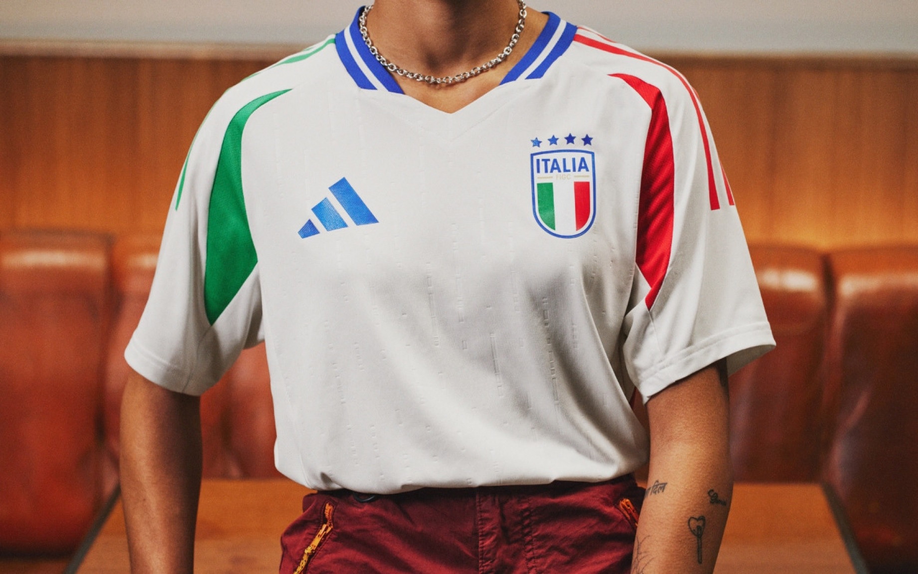 2001289
