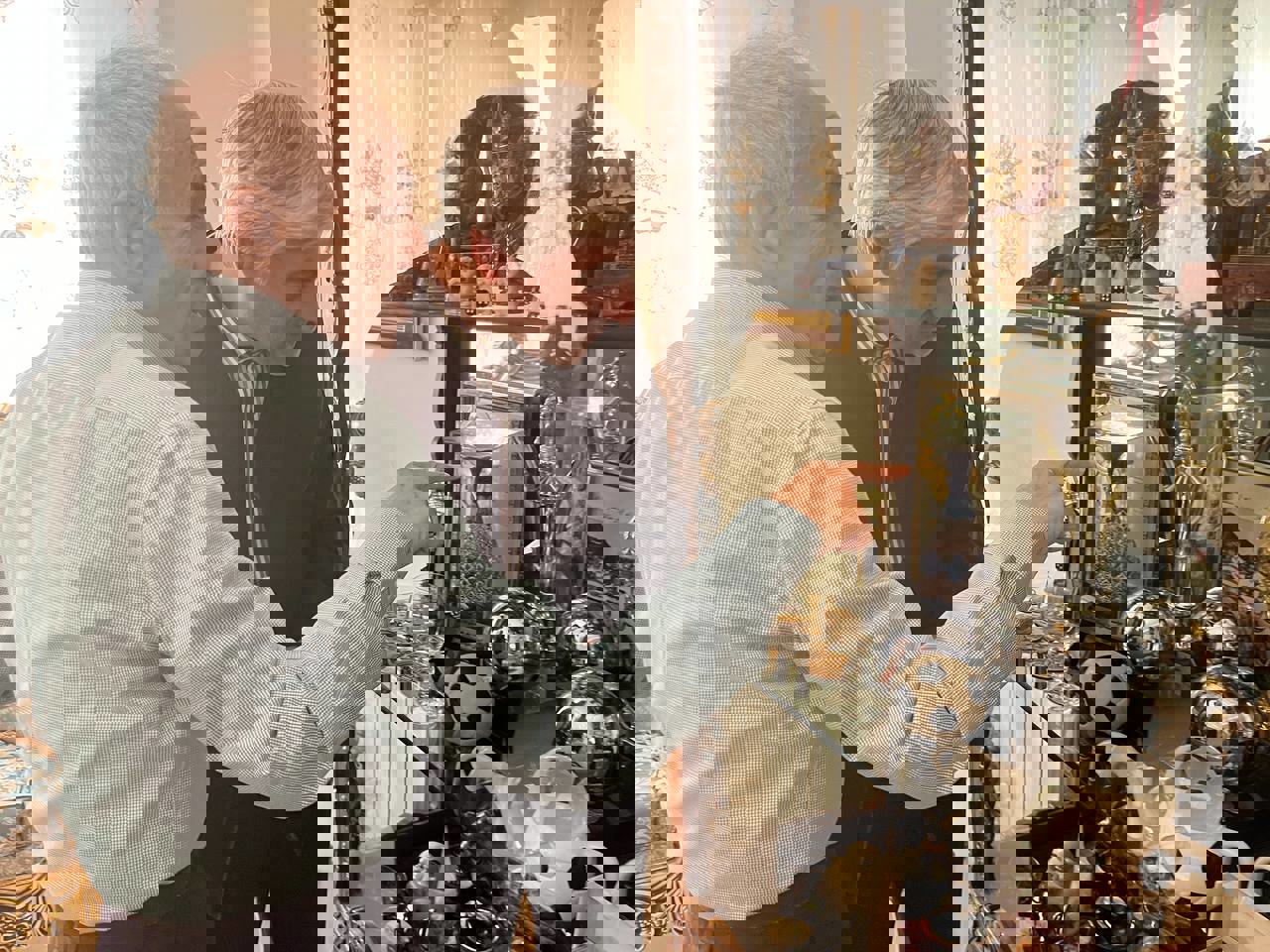 2001367