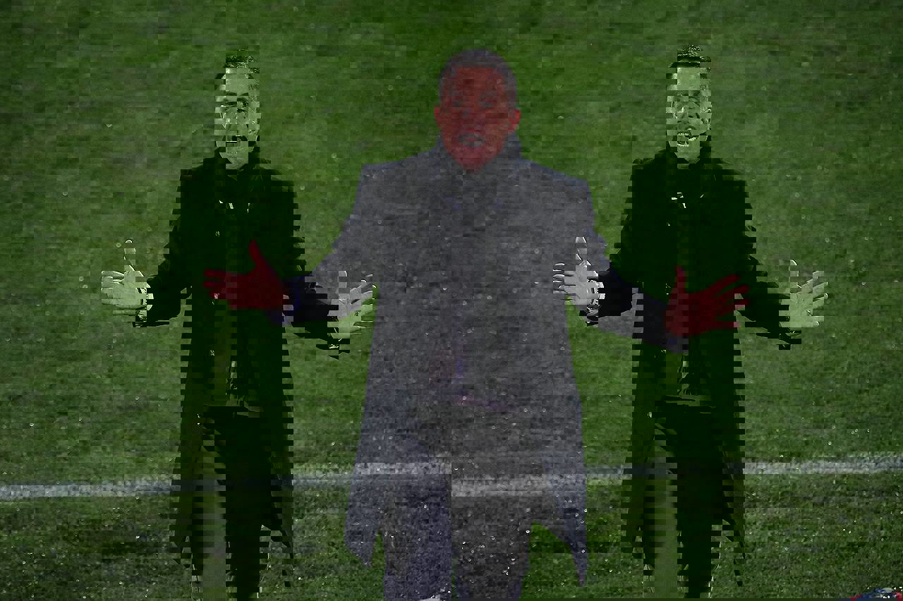 2001303