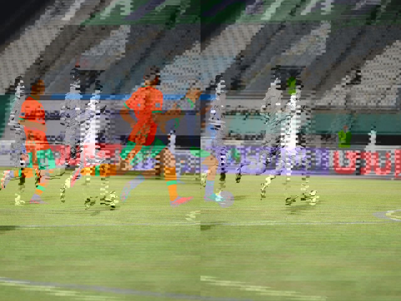 2001373