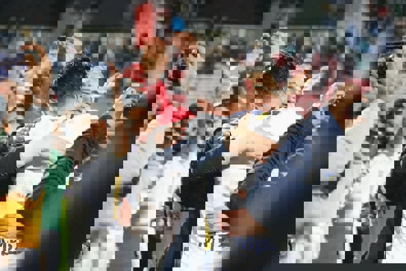 2001307
