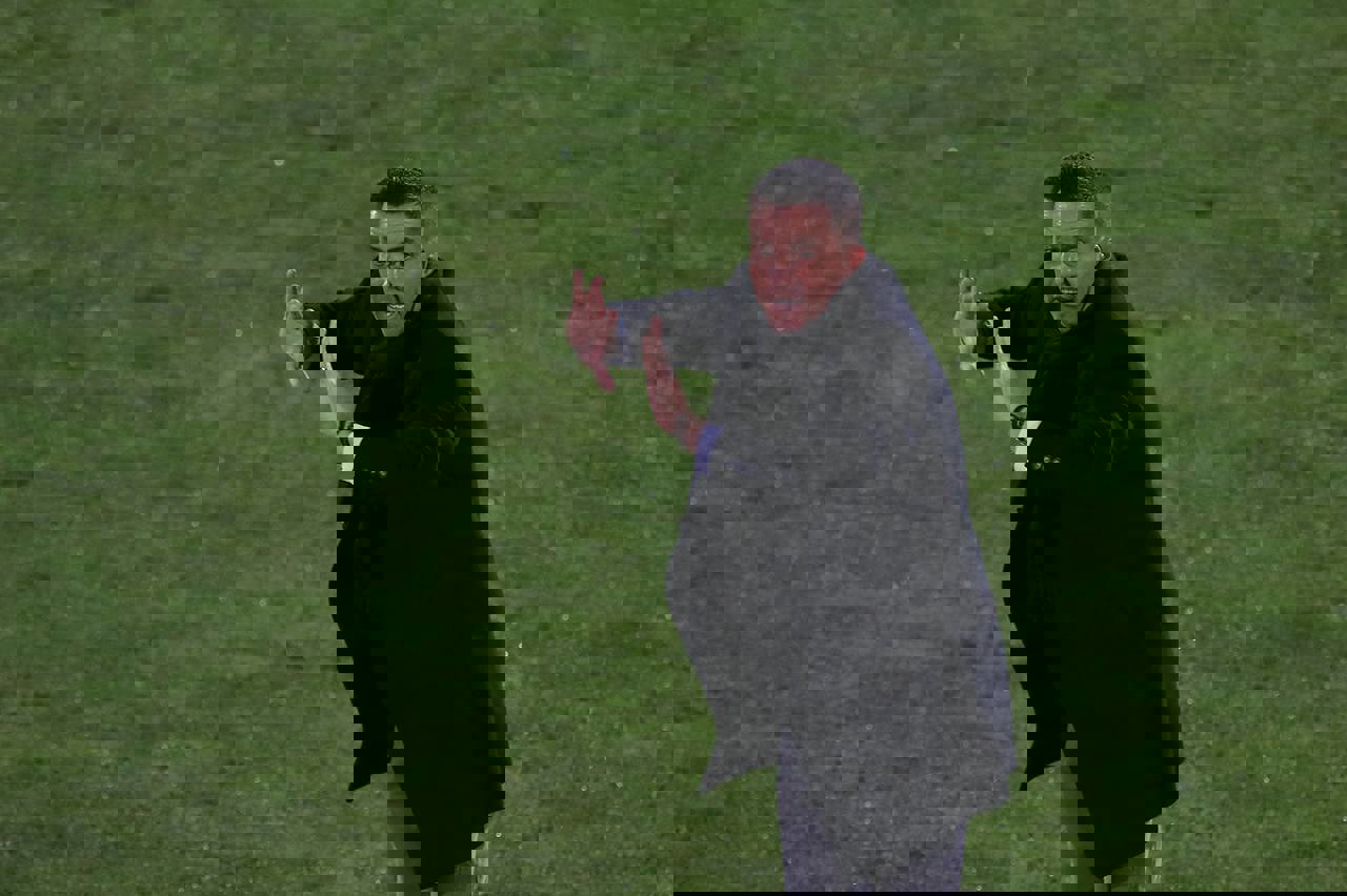 2001304