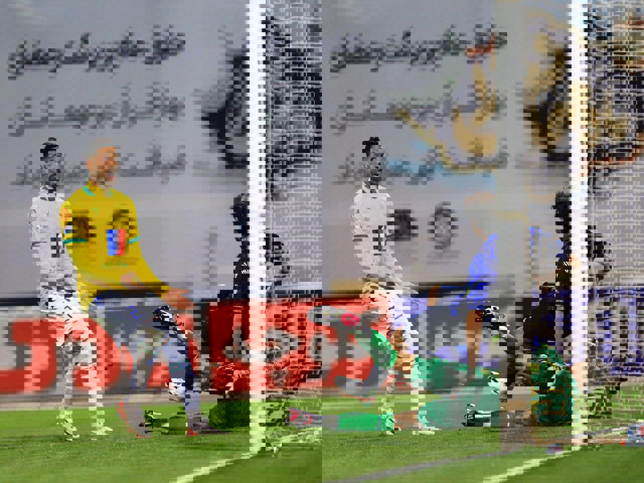 2001409