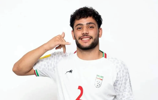 نیمای پرسپولیسی جدیدترین لژیونر فوتبال ایران