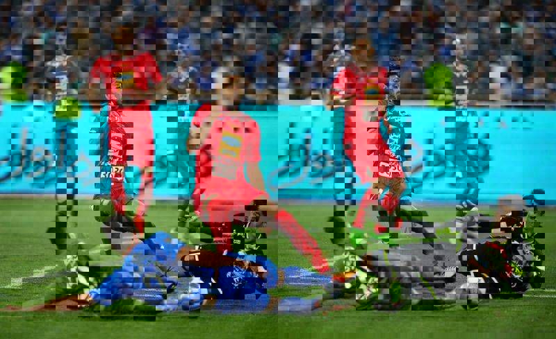 2001579