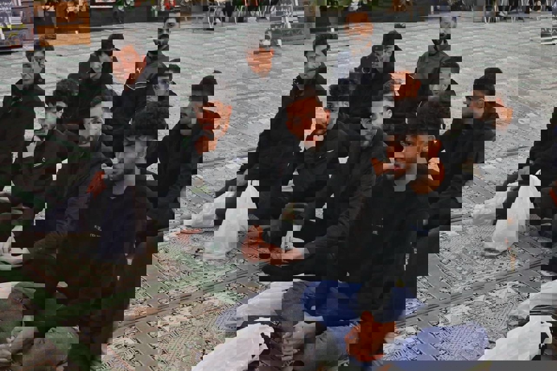 2001567