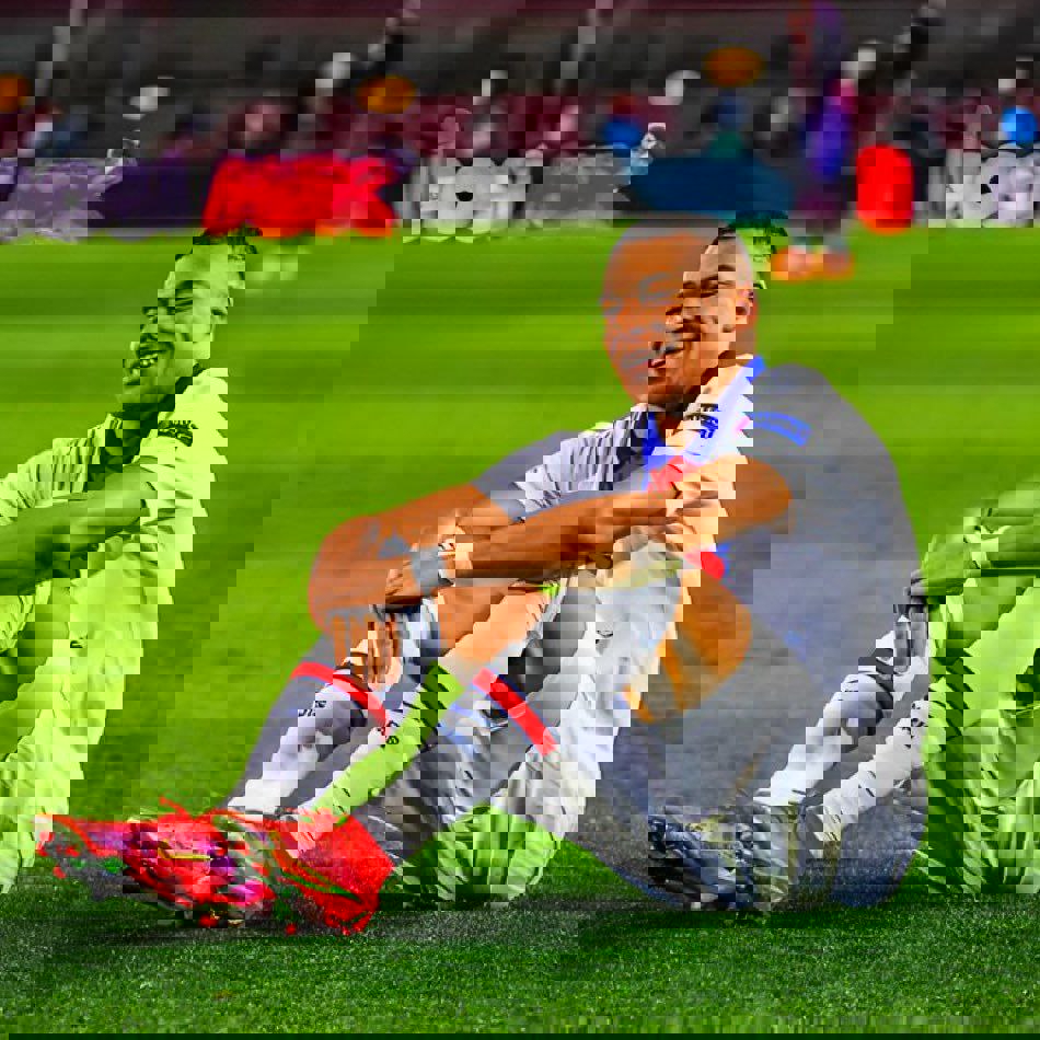 2001697