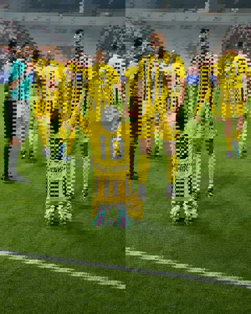 2001630