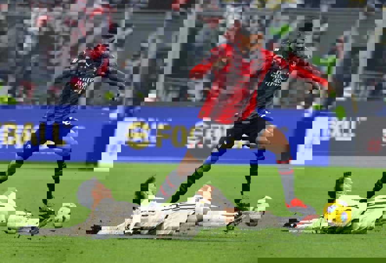 2001795