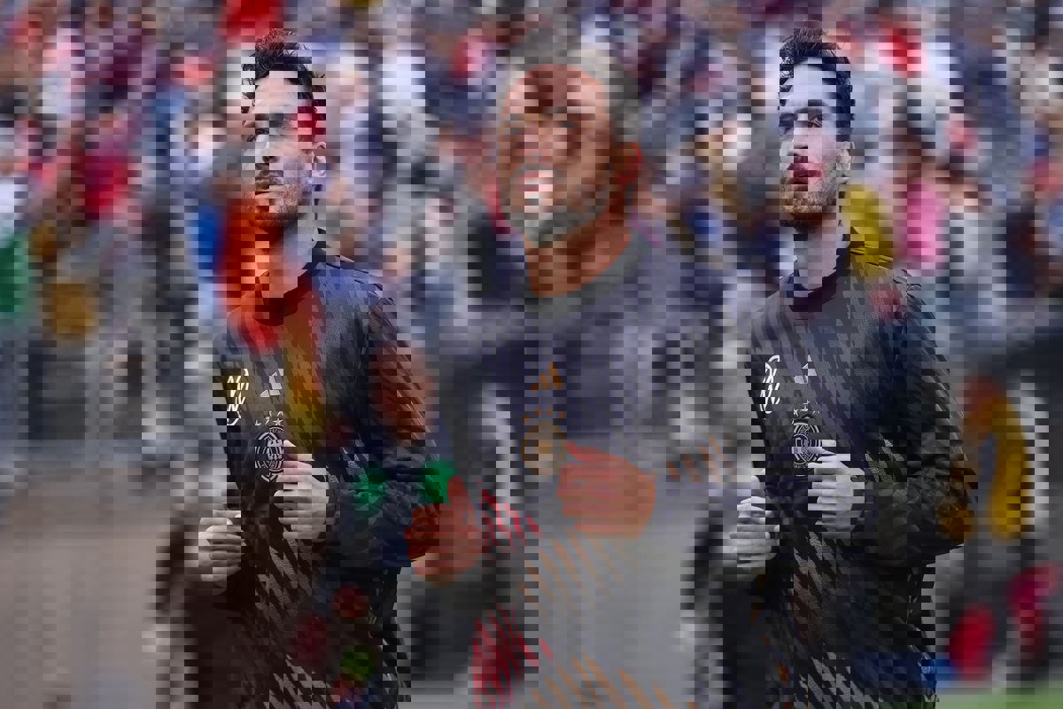 2001912