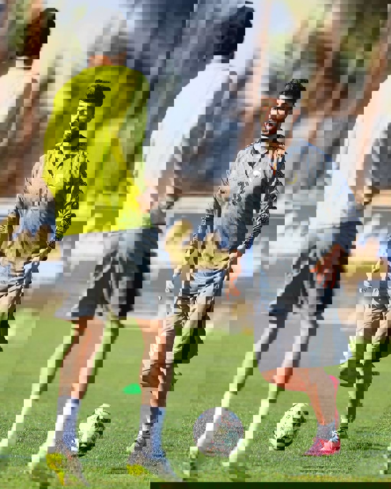 2002252