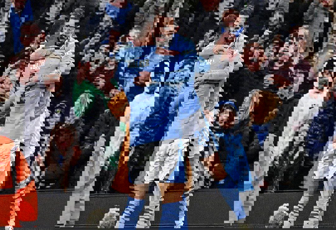2002232