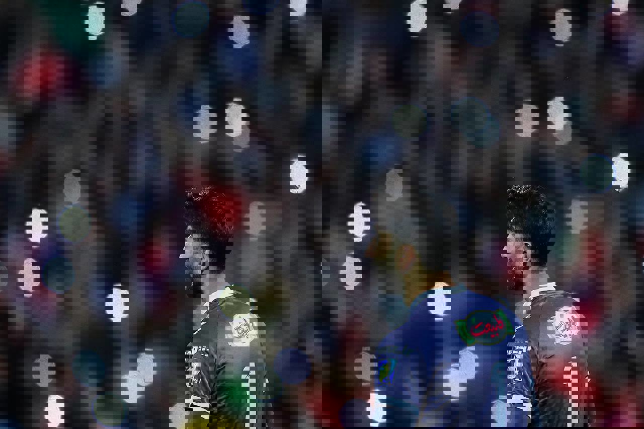 2002676