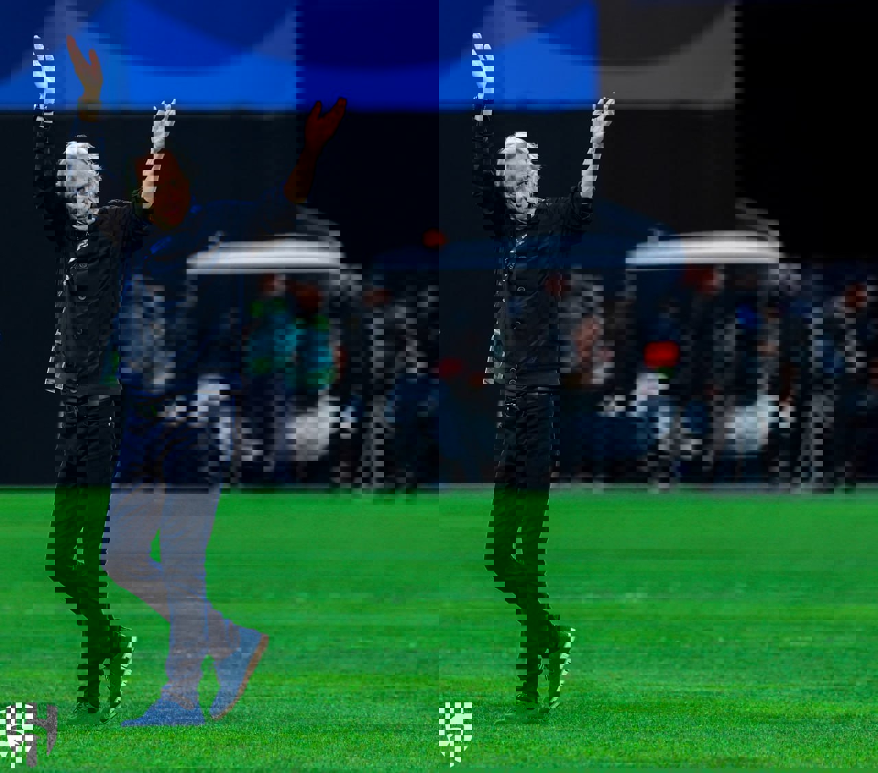 2002378