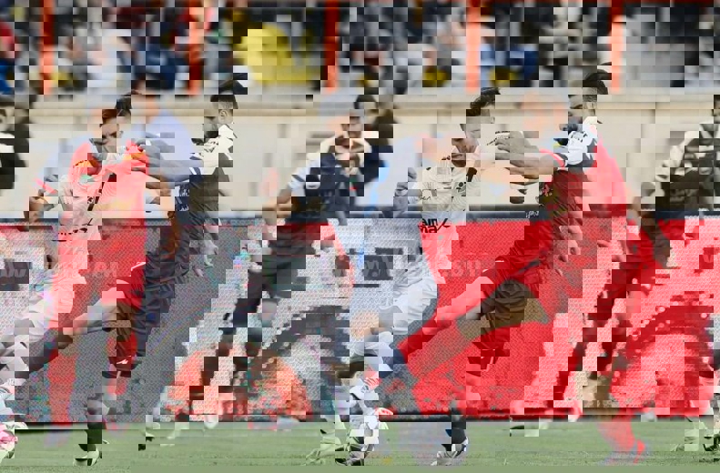 2002427