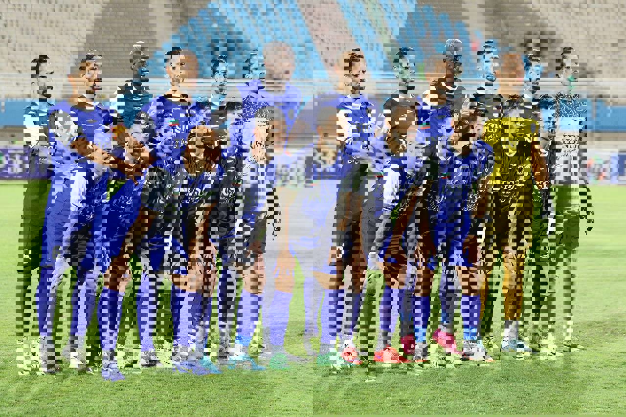 2002527