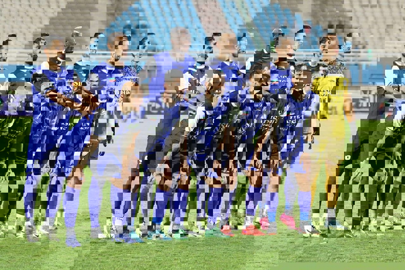 2002527