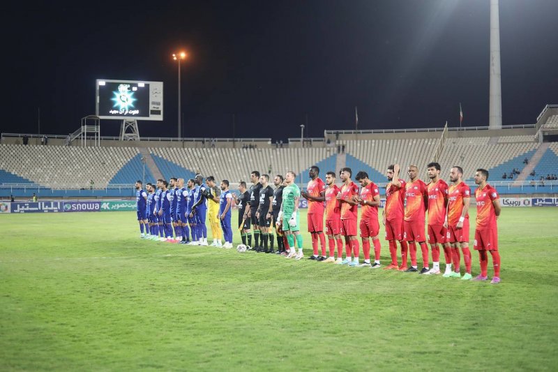 استقلال خوزستان 0 - 0 فولاد: گلر‌ها ستاره بودند!