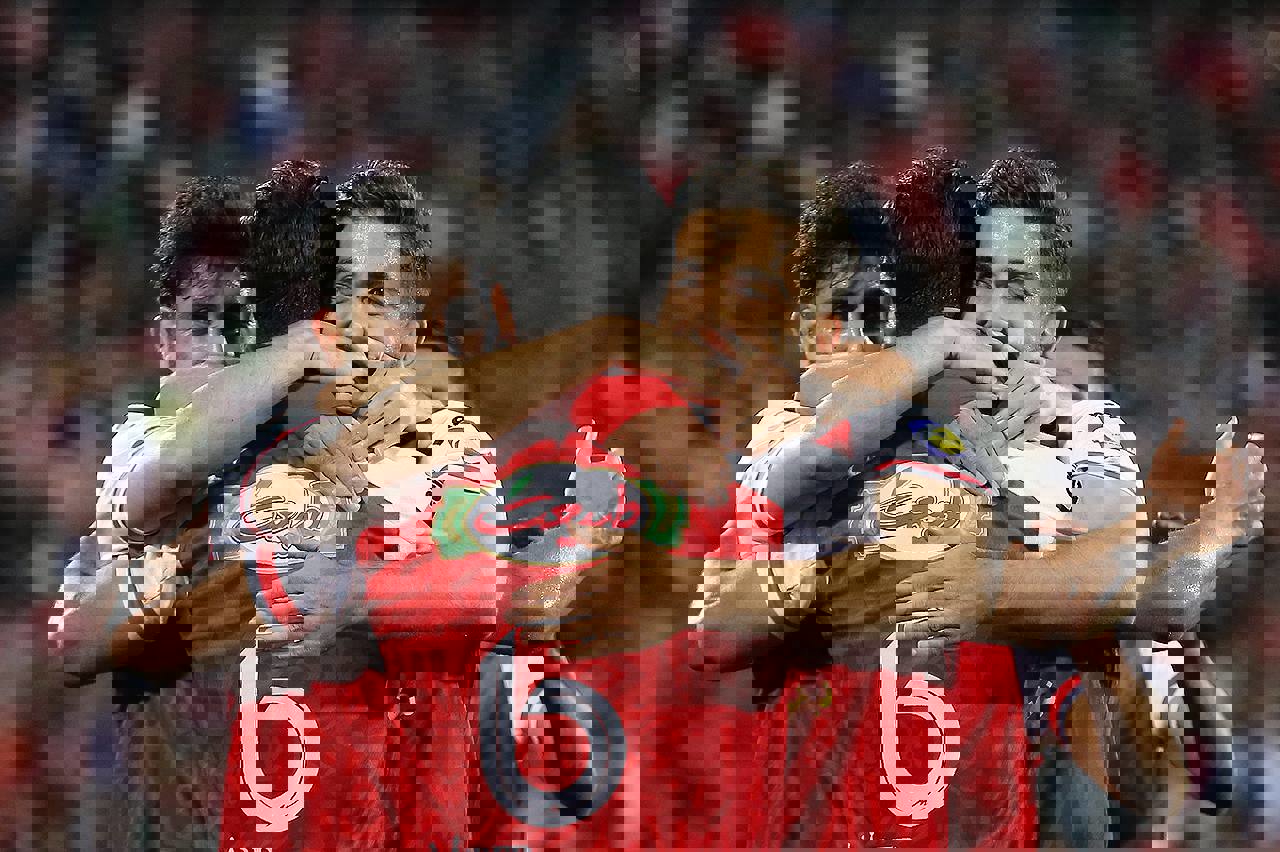 2002544