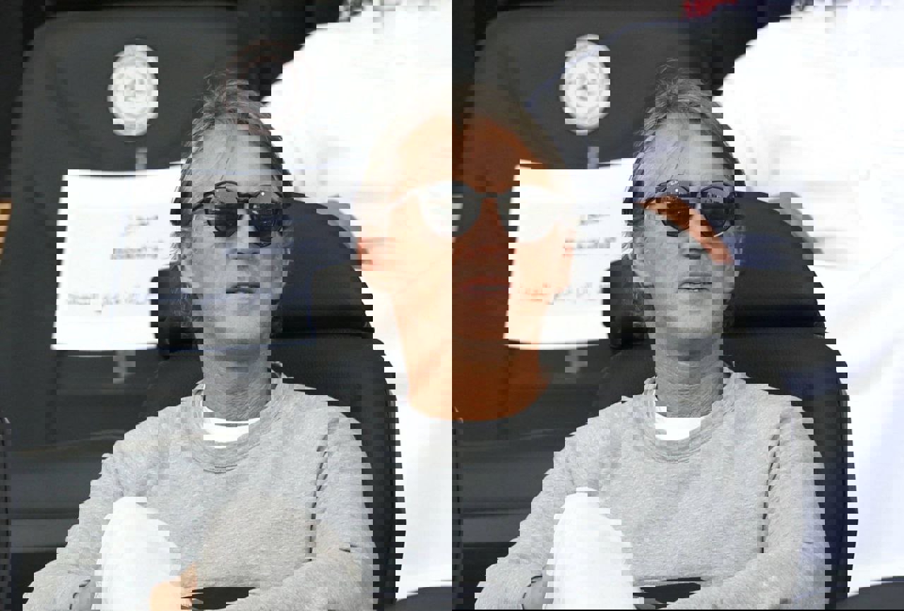 2002688