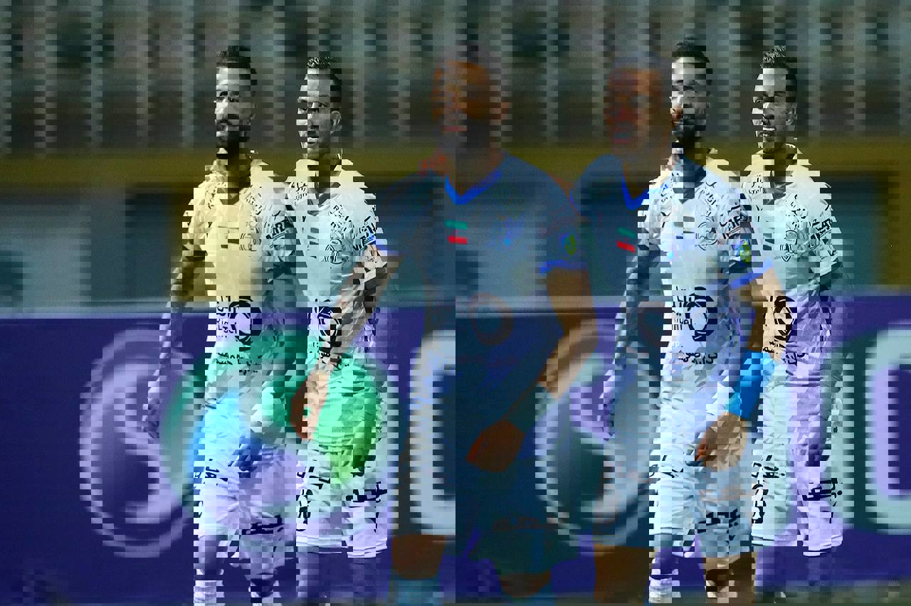 2002703