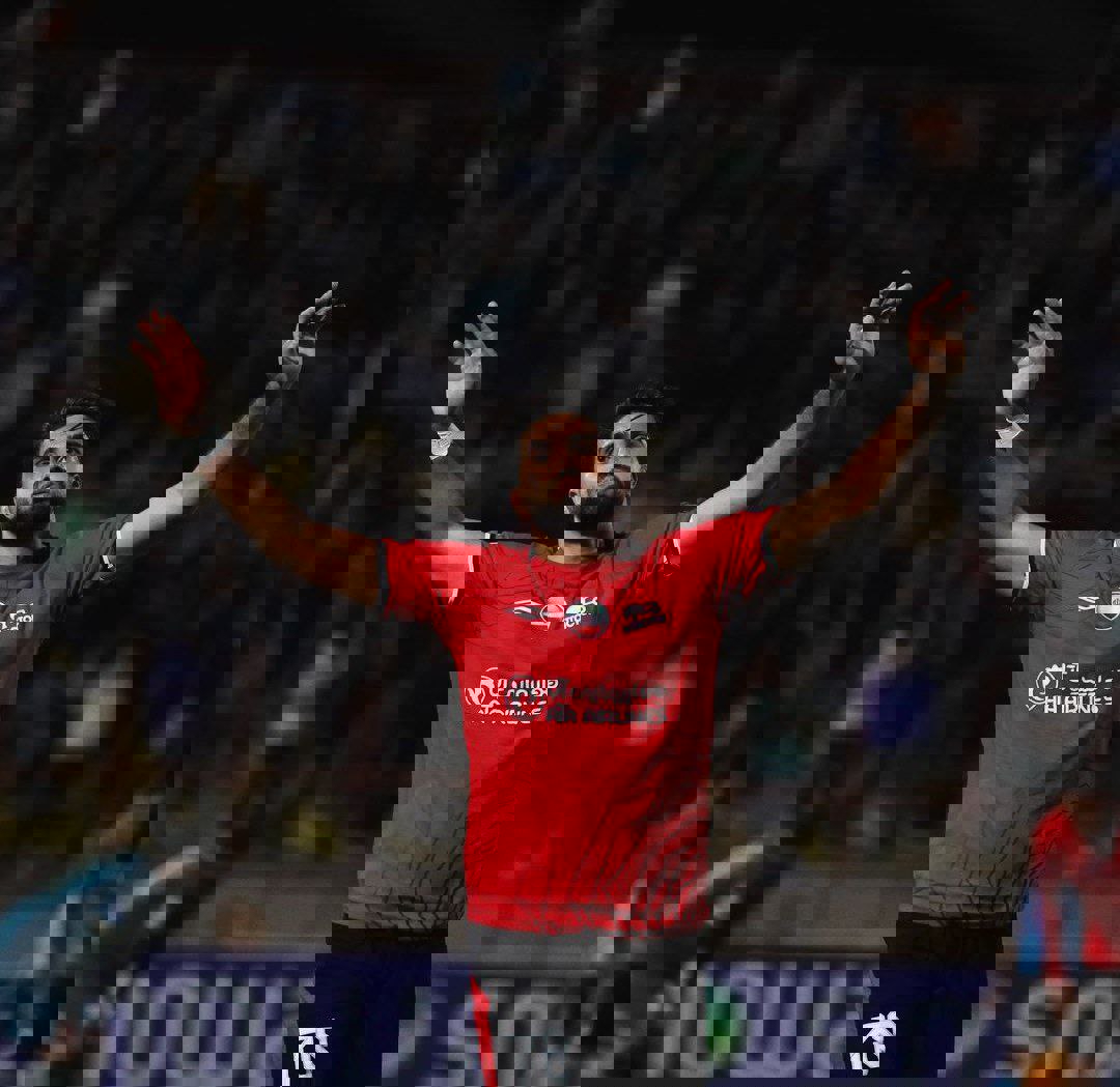 2002805