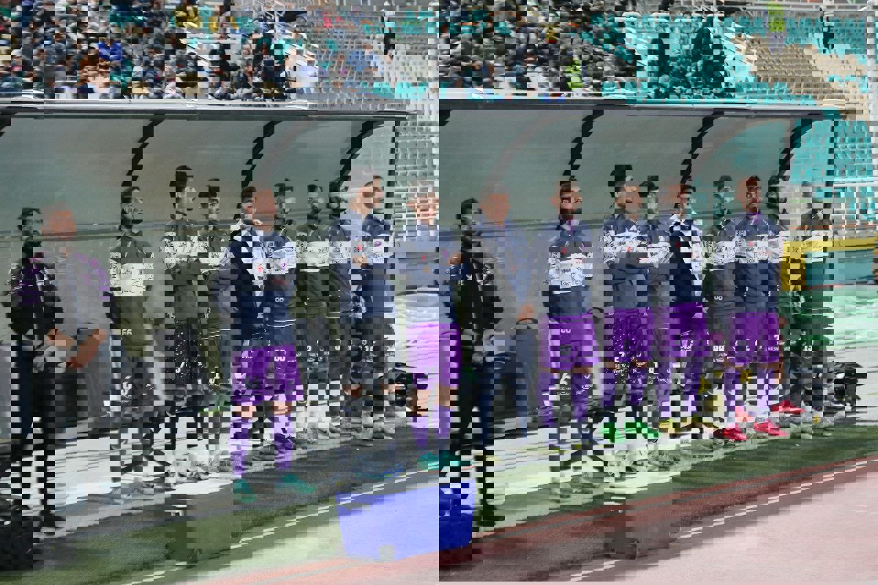 2002871
