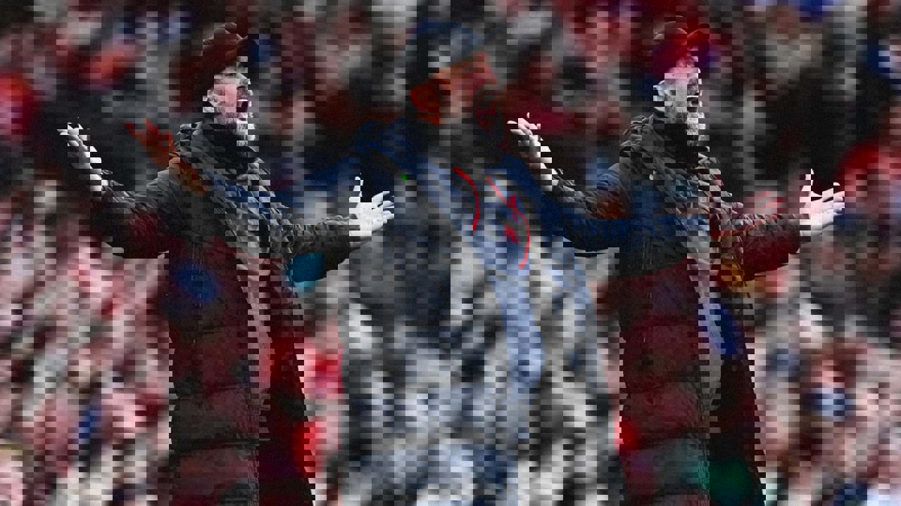 2002891