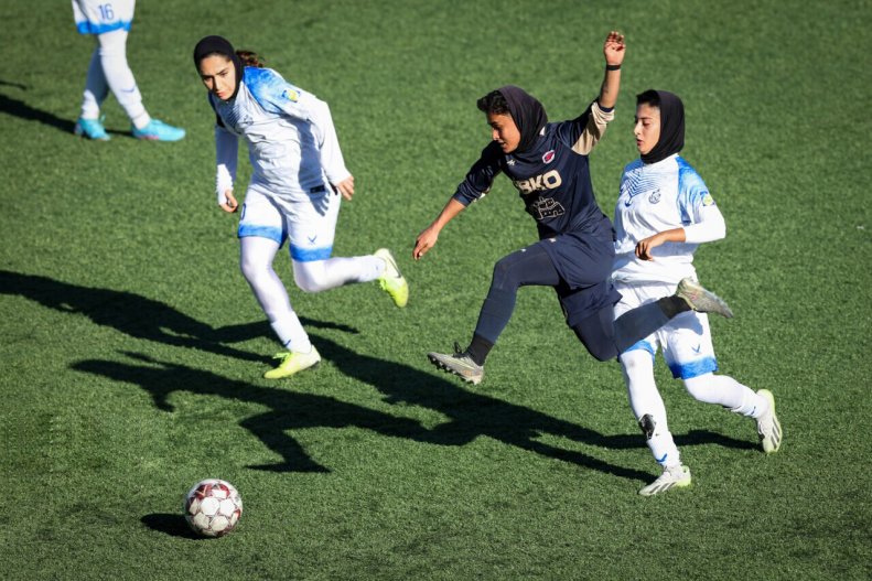 یادآور پرسپولیس برانکو در سال فوت هادی نوروزی / خاتون بم، قهرمان زیبای فوتبال زنان ایران 3