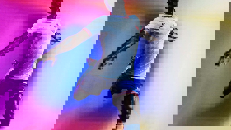 2002893