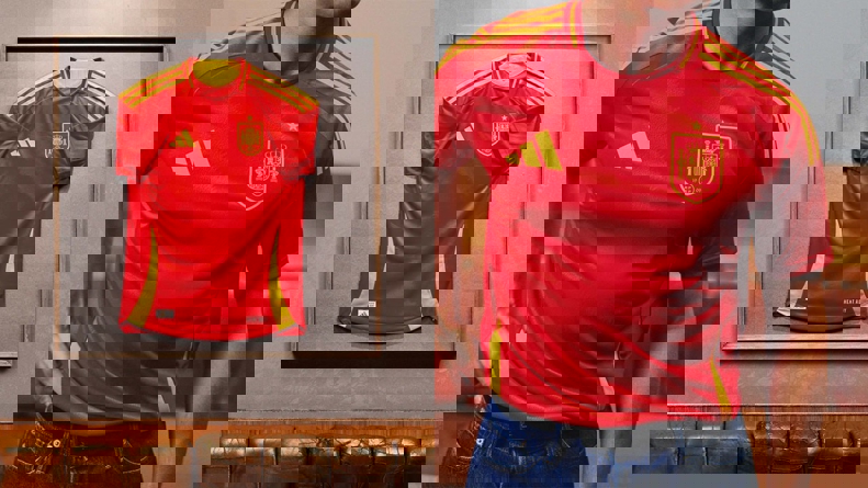 2002974