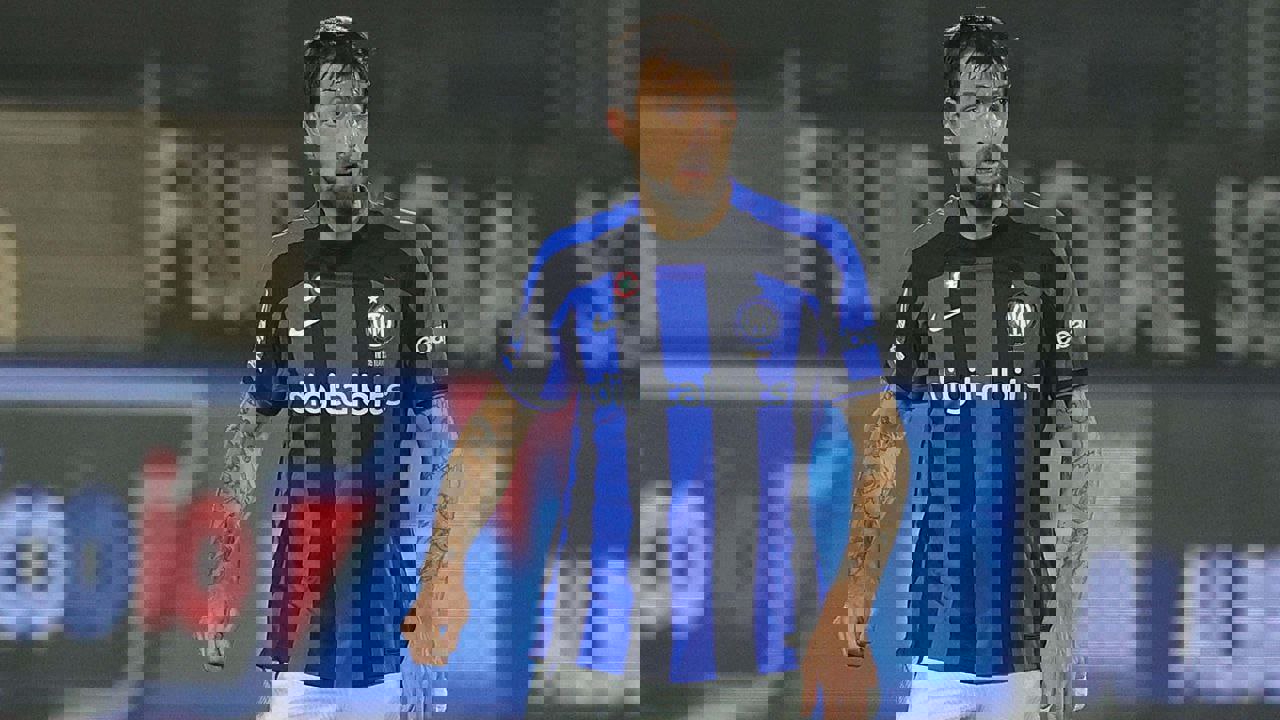 2002984