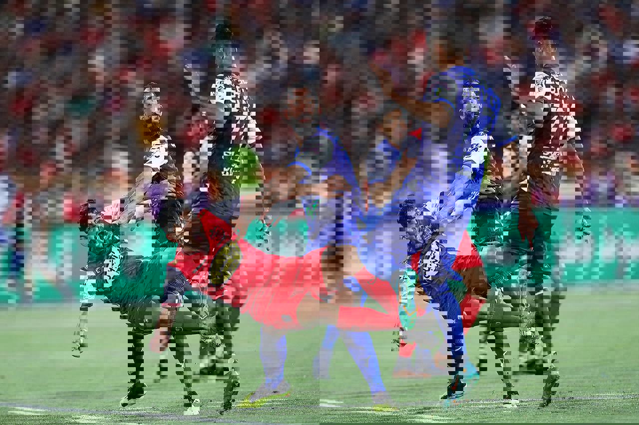 2003183