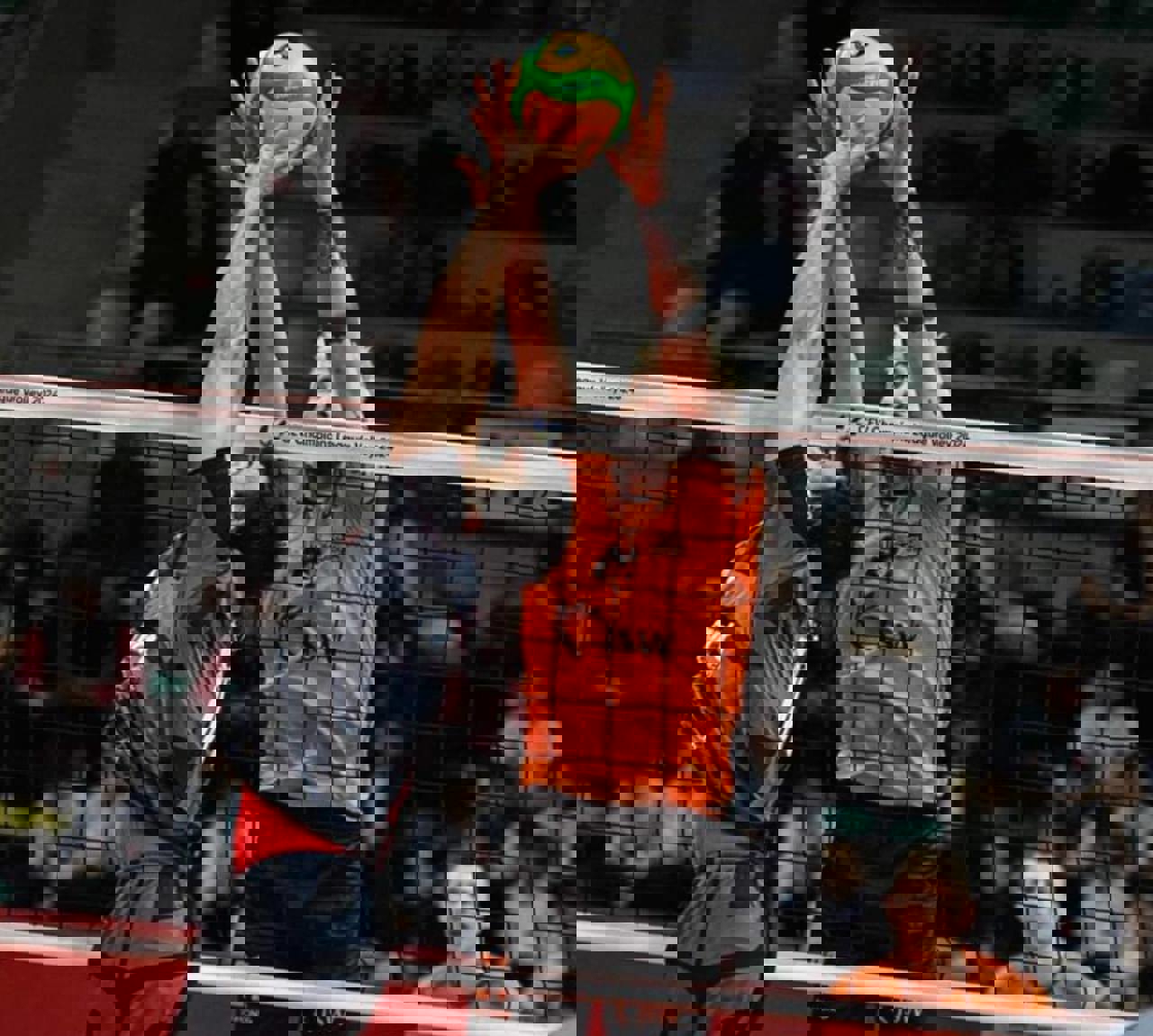 2003457