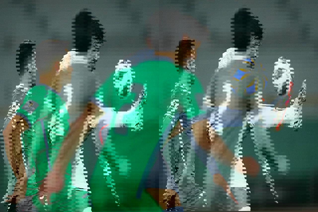 2003564