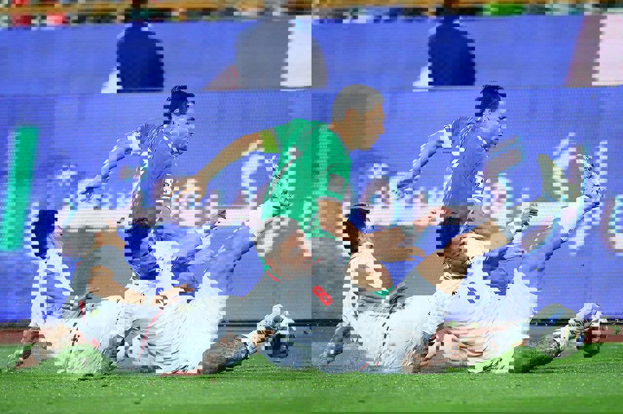 2003565