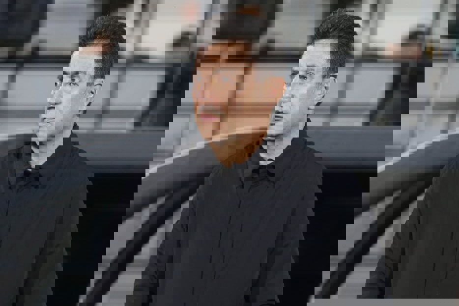 2003534