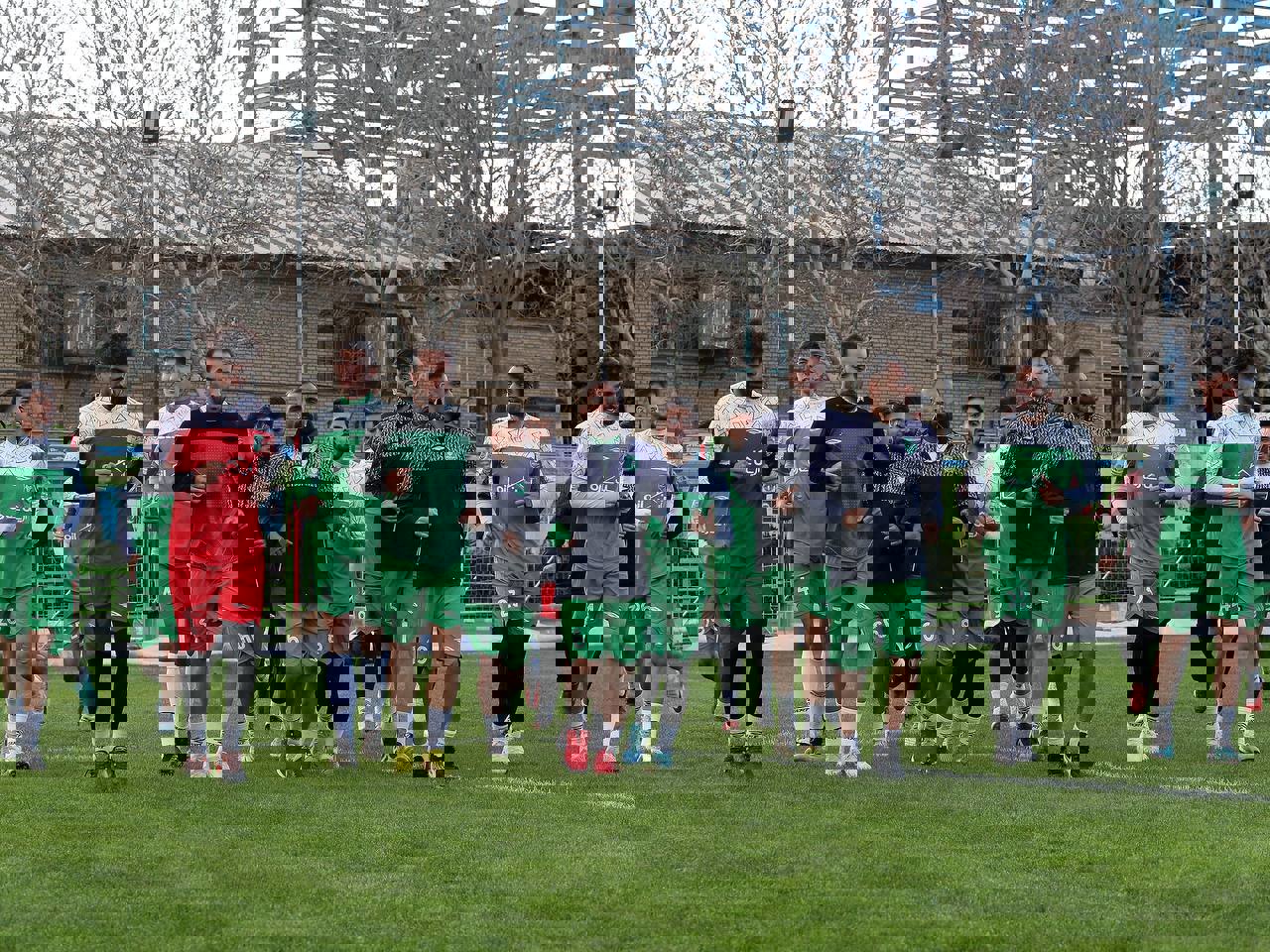 2003628