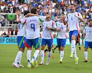 پیروزی ایتالیا با درخشش دوناروما و رتگی